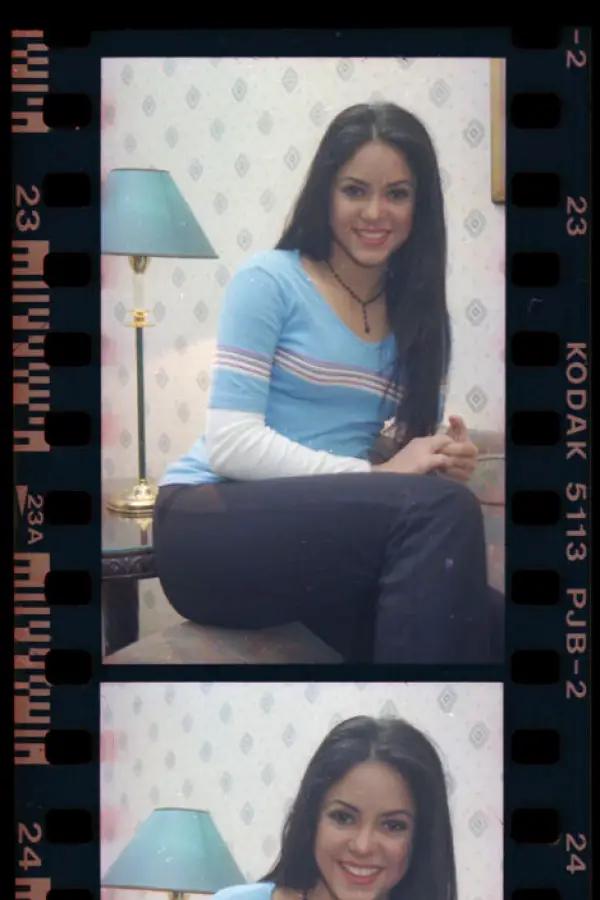 Recuerdos fotográficos: 1996. La visita de Shakira a LA GACETA