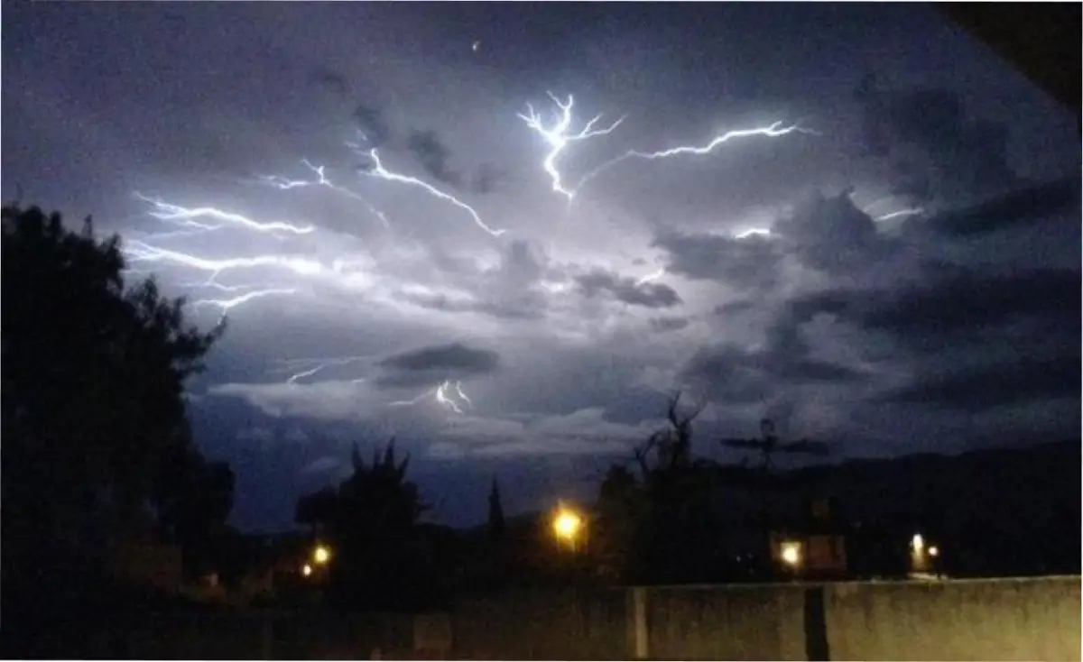 Alerta meteorológica en Tucumán y otras 10 provincias. 