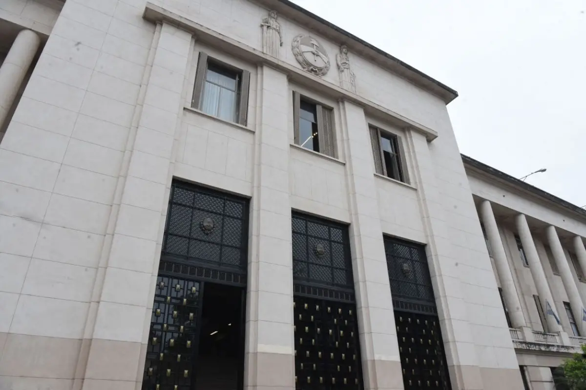 CUESTIONAMIENTO. El Palacio de Tribunales es centro de una polémica tras la presentación de un magistrado. 
