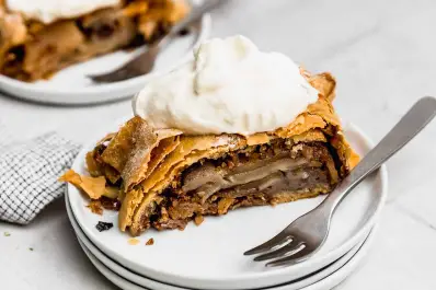Strudel de manzana y chai: el postre crocante con relleno suave ideal para Navidad