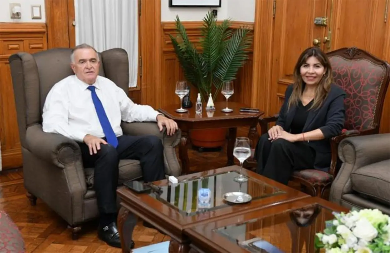 Jaldo se reunió con Sandra Mendoza.