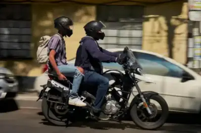 Murió una mujer que viajaba en una moto: Esto nos da la razón de que debíamos regular las apps