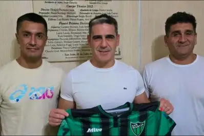 Sorpresa en la Primera Nacional: Ariel Martos será el nuevo DT de San Martín de San Juan