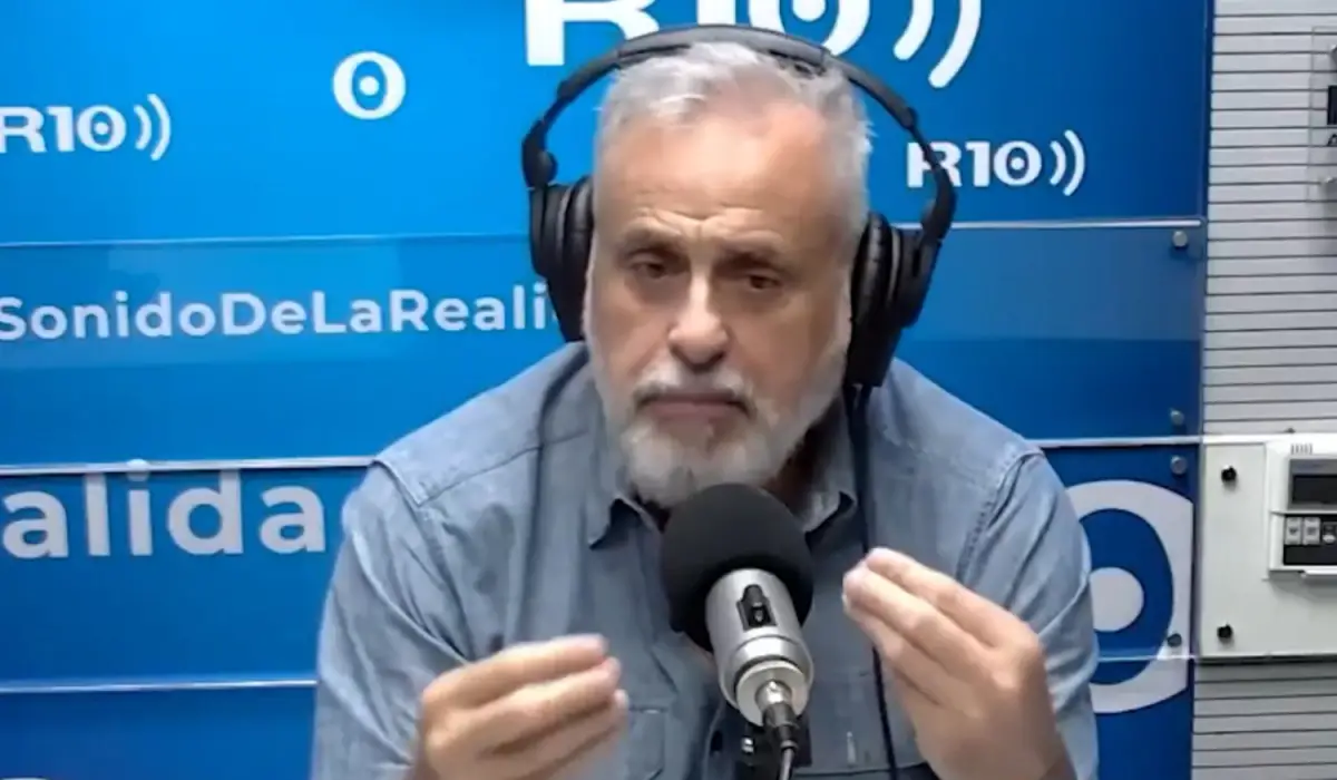 Jorge Rial lanzó explosivas críticas contra Jonatan Viale. 