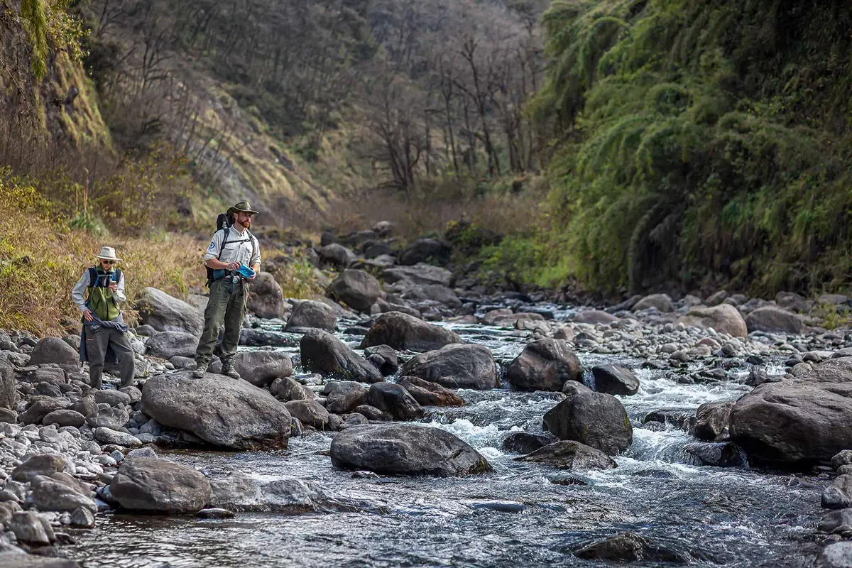 EN LOS SENDEROS. Una vista de las 70.000 hectáreas que conforman el Parque Nacional Aconquija, escenario del voluntariado. / PARQUE NACIONAL ACONQUIJA
