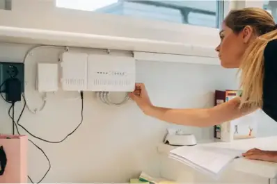 ¿Cómo podés saber si tu vecino te está robando tu Wi-Fi?: el sencillo truco para descubrirlo