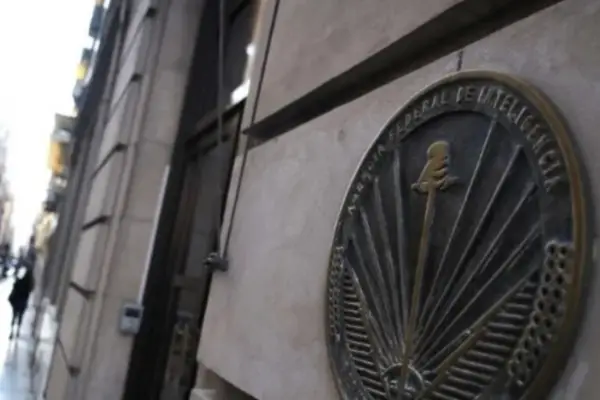 La historia detrás del Señor 5: la conexión británica y el origen del apodo del jefe de los espías