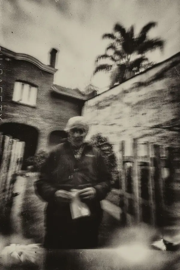 EN FUERA DE FOCO. El recurso aprovechado por Jomil Lagoria.