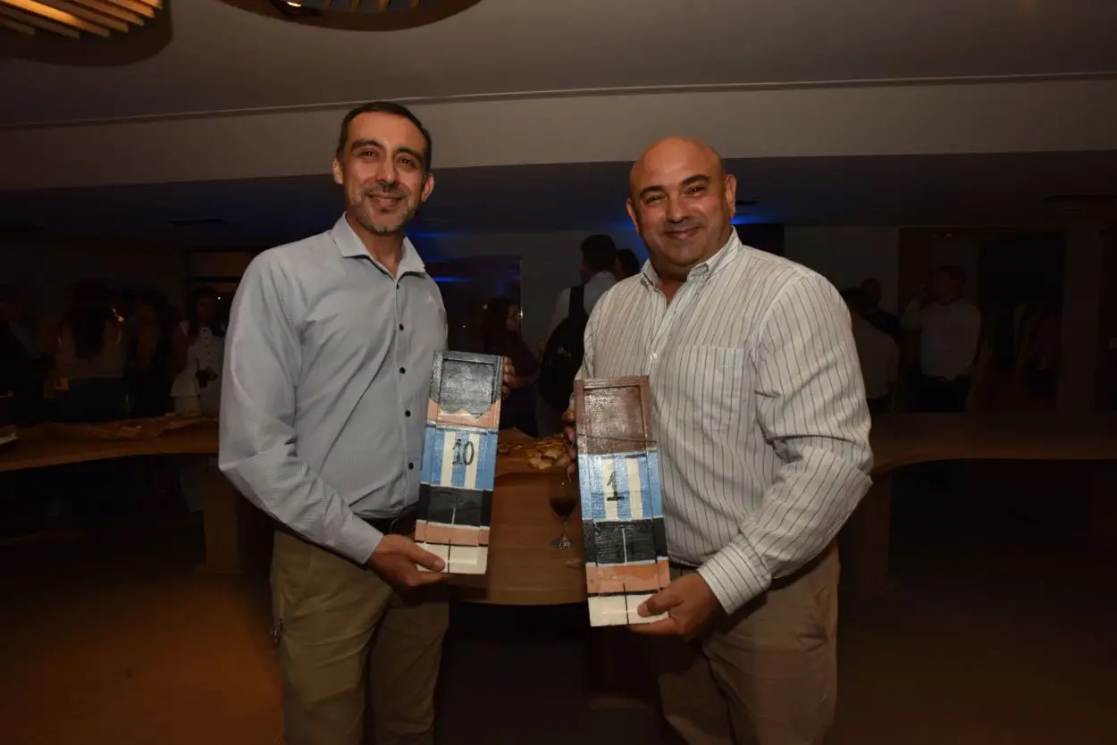 Representantes de Shopping Solar del Cerro y de Biobyte.