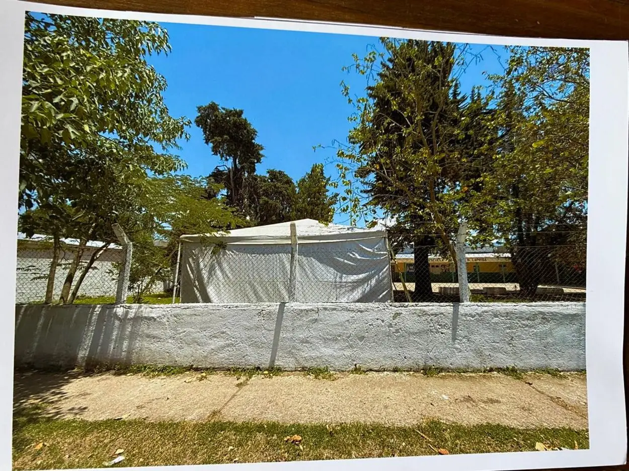 Cartas de lectores: CAPS en una carpa