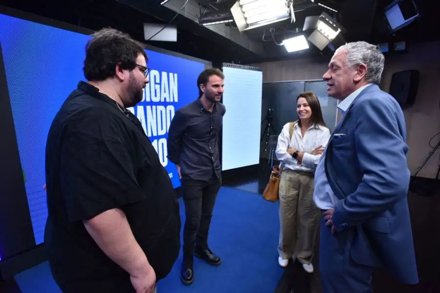 SPEAKERS. Los directores creativos de Mercado McCann junto a Federico van Mameren, gerente de Redacción de LA GACETA.