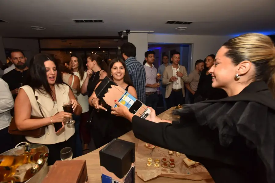 Obsequios de LA GACETA para los participantes de la celebración por el Día de la Publicidad, realizado en el primer piso de la empresa.