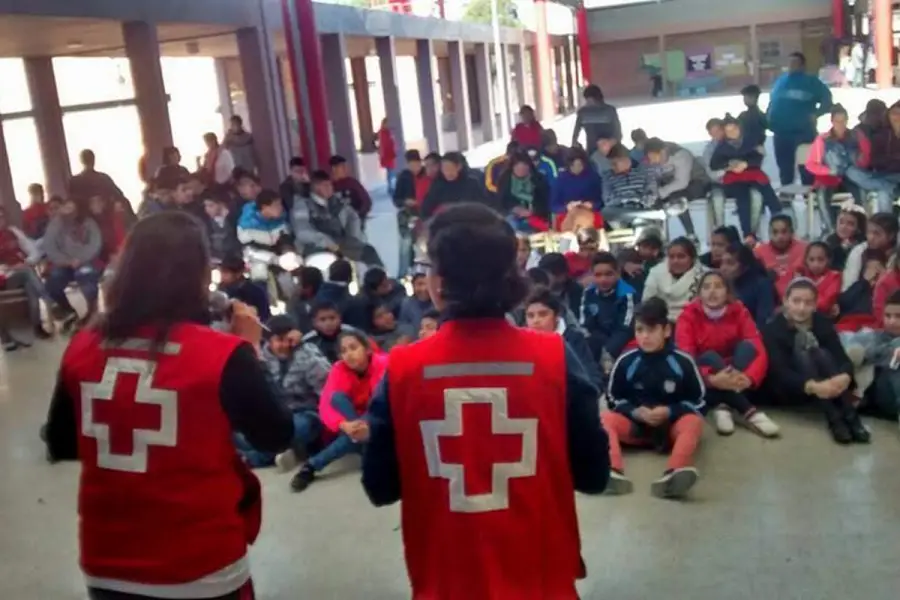 VOLUNTARIOS 2026. Las áreas que buscan voluntarios son comunicación, socorrismo, migraciones y más. / CRUZ ROJA TUCUMÁN