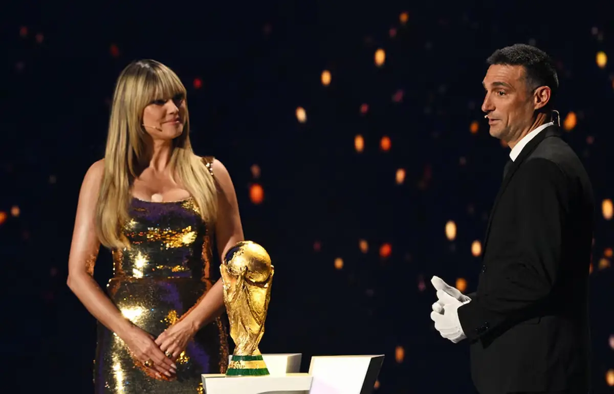 LISTO PARA EL GRAN DESAFÍO. Scaloni habló con la prensa después del sorteo del Mundial y aseguró que no debe subestimar a ninguno de los rivales de la fase de grupos.