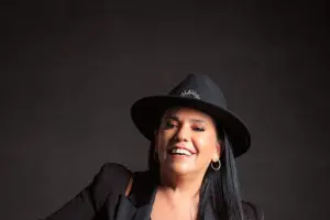 Cecilia Paliza regresa a sus orígenes en “Yo soy folklore”