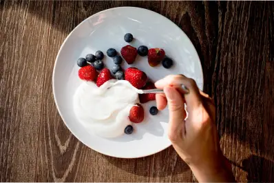 Estos son los tres alimentos clave para ganar masa muscular después de los 50 años