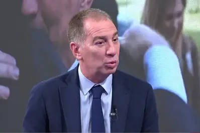 Diego Santilli celebró la llegada de los aviones F-16 y lanzó un irónico mensaje contra el kirchnerismo