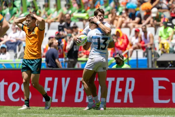 Los Pumas 7’s reaccionaron en Ciudad del Cabo y van por el oro tras meterse en semifinales