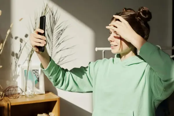 Qué dicen los estudios psicológicos sobre las personas que nunca usan filtros en redes sociales