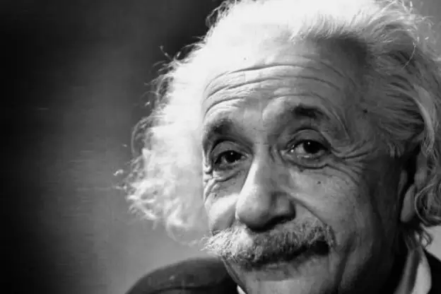 Einstein y la curvatura de la luz