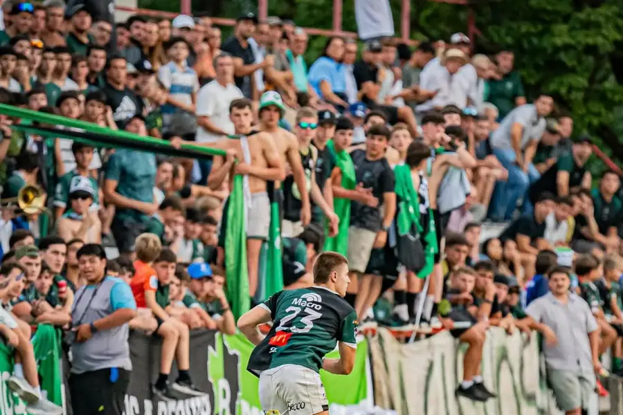 WING. Pasquini anotó un try en la final contra Natación y fue de los jugadores más determinantes del 