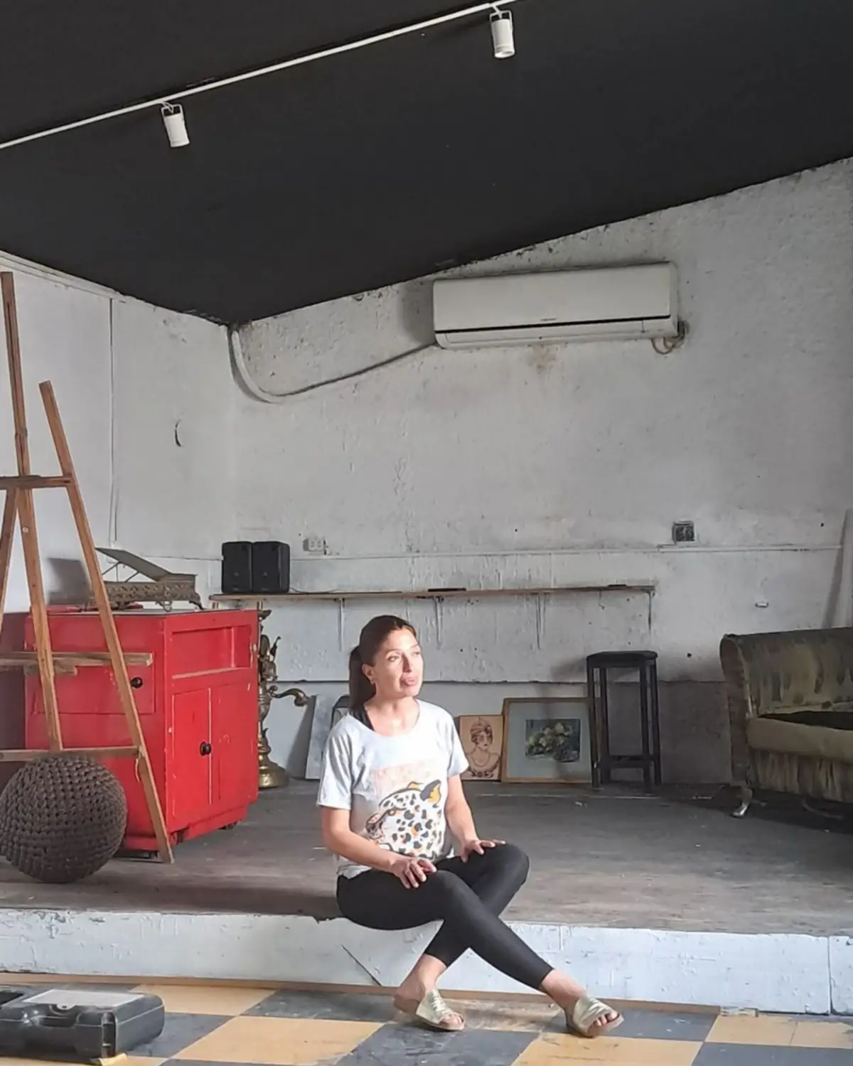 EL LUGAR Y LA RESPONSABLE. Paola Amado en su espacio La Sala.