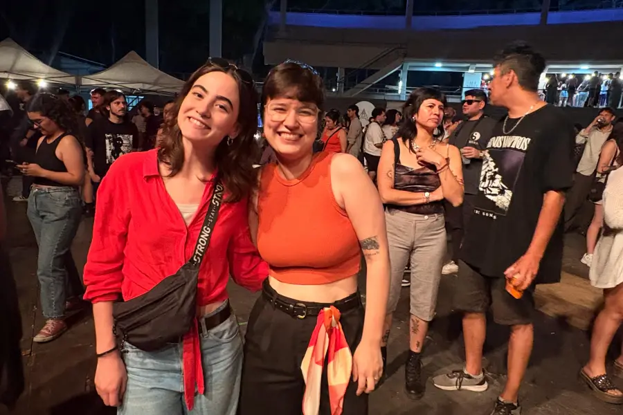 TESTIGOS DE LA CULTURA. Para Camila y Catalina el indie es difícil de catalogar, pero es donde pertenecen. LA GACETA