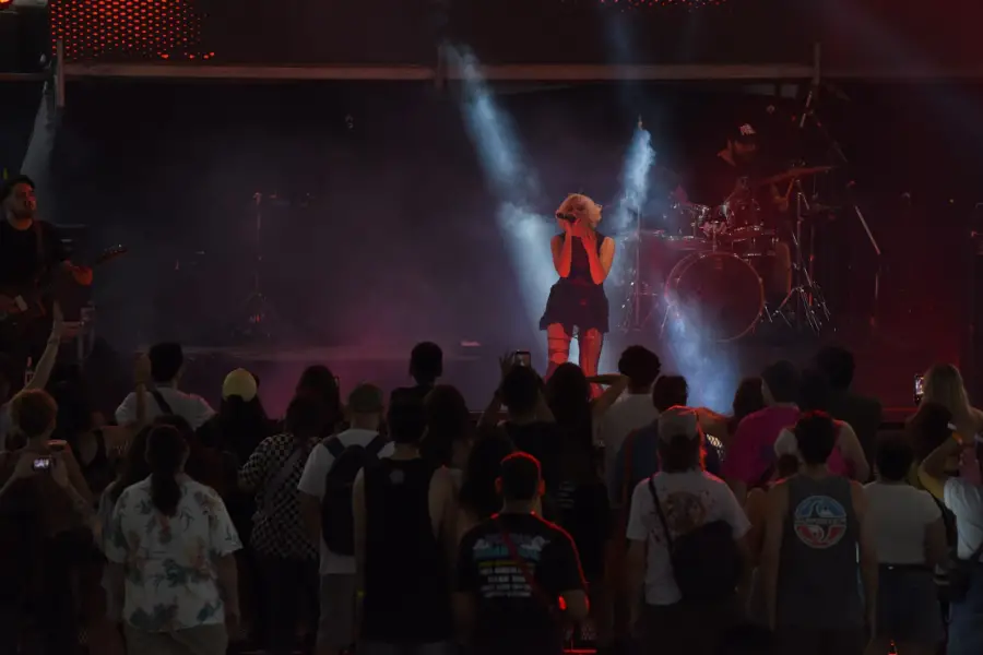 FUERZA. La Ruth, referente tucumana, mostró cómo lo local pisa cada vez más fuerte en festivales provinciales. ANALIA JARAMILLO, LA GACETA