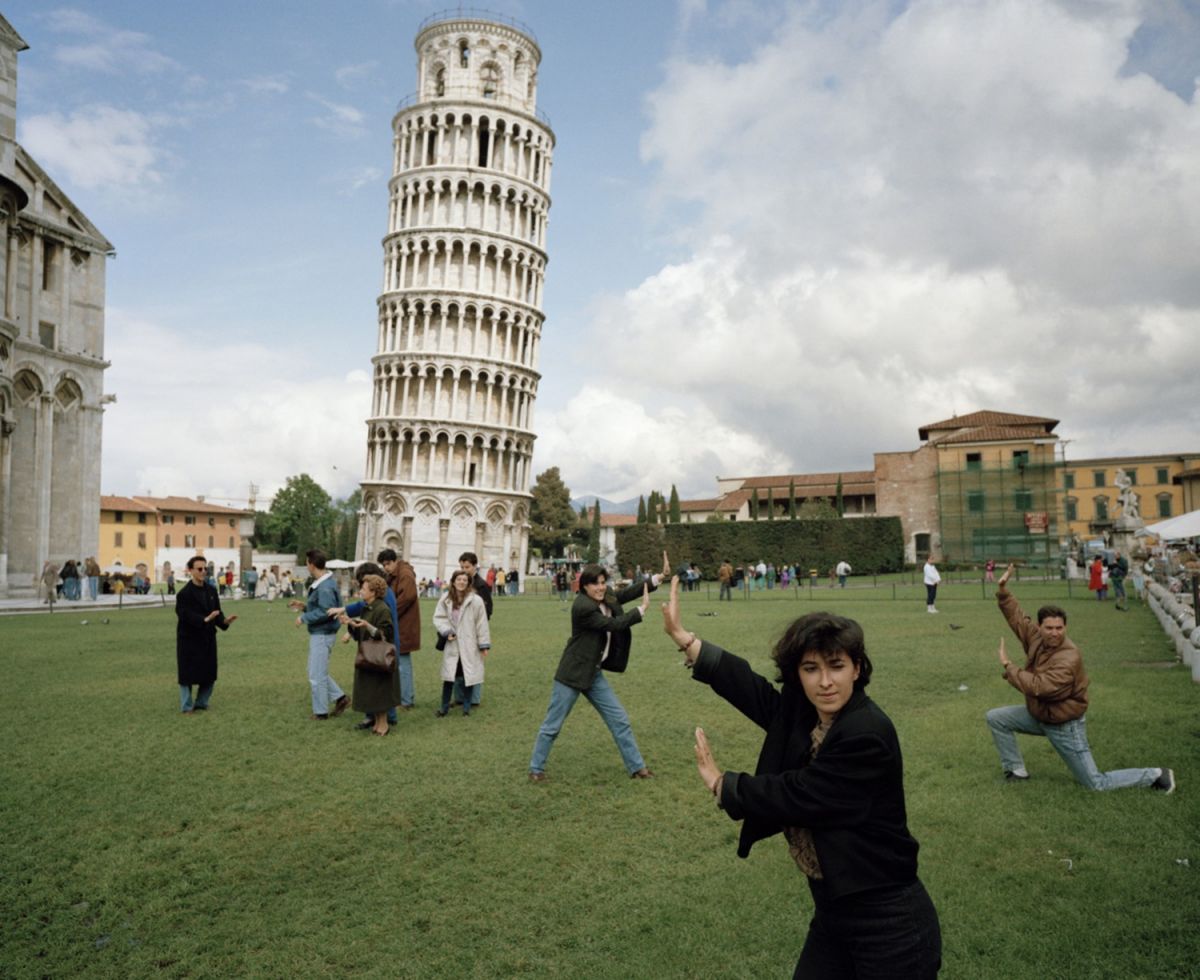 A los 73 años murió Martin Parr, cronista del paraíso insoportable