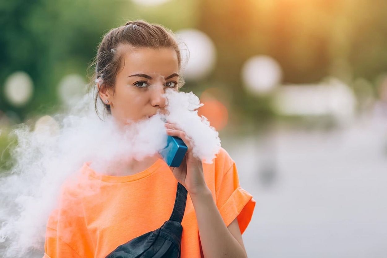 VAPEO. Esta práctica ya supera ampliamente al uso de tabaco tradicional.