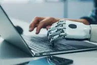 Siete formas de aprender inglés con inteligencia artificial desde casa y aprovechar el verano