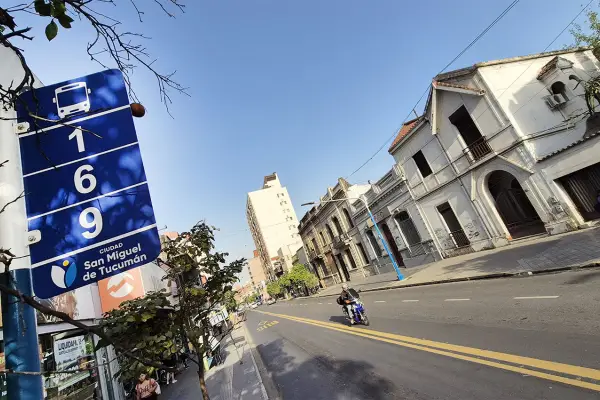 Cómo funcionarán el comercio y los servicios municipales el 8 de diciembre