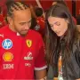 No pudo evitar sonreír: Lewis Hamilton se encontró con Ana de Armas y su gesto enloqueció a los fanáticos