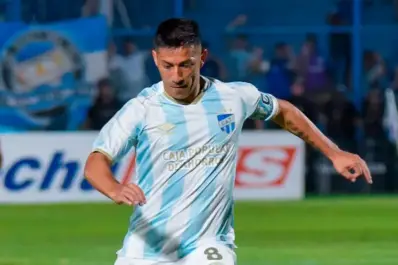 Sorpresa: Guillermo Bebe Acosta no será tenido en cuenta en Atlético Tucumán
