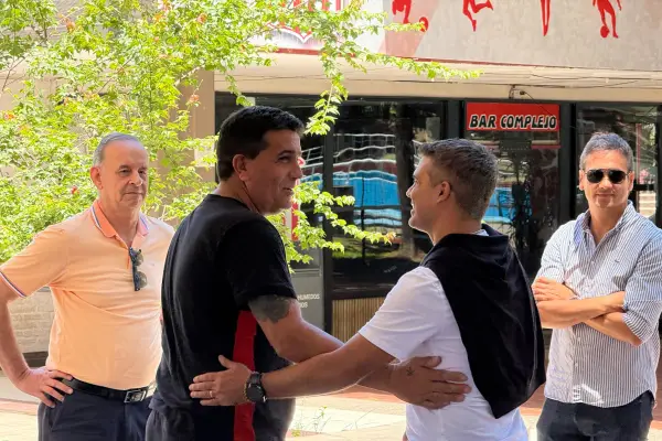 Así fue el encuentro Pérez Castro-Campodónico: el DT de San Martín se despedirá mañana del plantel