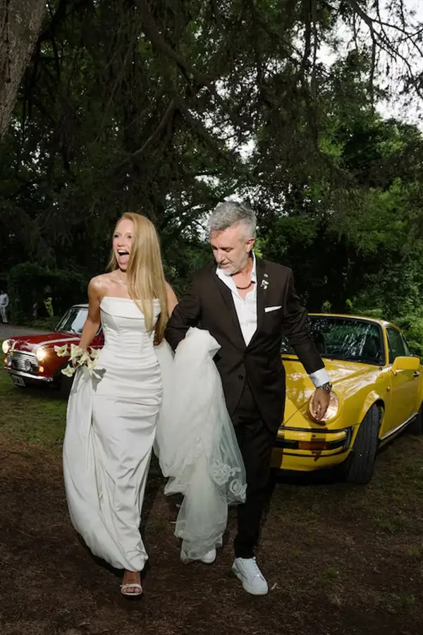 Rocío Pardo ingresó acompañada por su padre.