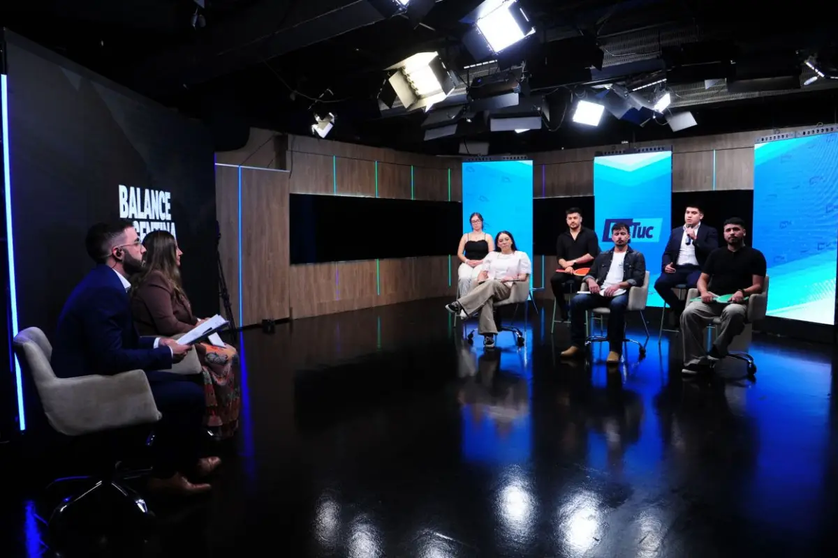 EN DEBATE. Bárbara Simón, Franco Gutiérrez, Leo Romano, Lourdes Victoria, Luciano Castillo y Luis Décima. 