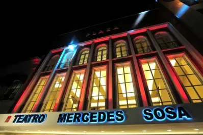 Acusaron a un hombre de utilizar los datos robados de una tarjeta para comprar entradas de dos recitales