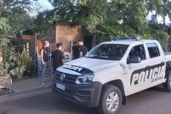 Horror en Posadas: hallaron el cuerpo de una mujer en una letrina y detuvieron a su yerno como principal sospechoso