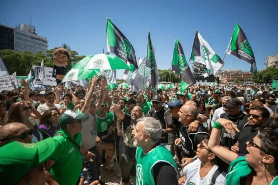 El Gobierno nacional ya tiene el proyecto de reforma laboral y ahora busca los votos