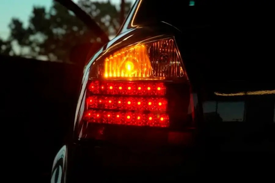 La señal de tránsito que es poco conocida y muchos confunden en la ruta. Foto Freepik