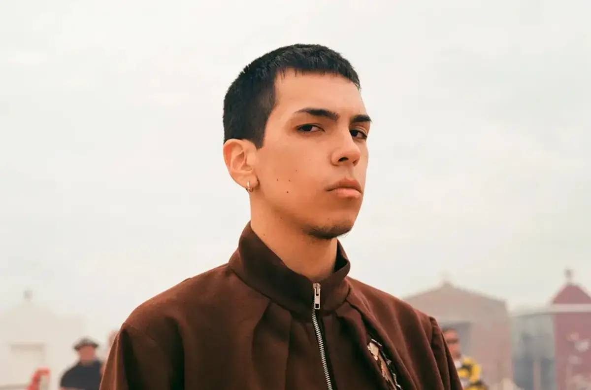 El album favorito de Rolling Stone fue La vida era más corta, de Milo J