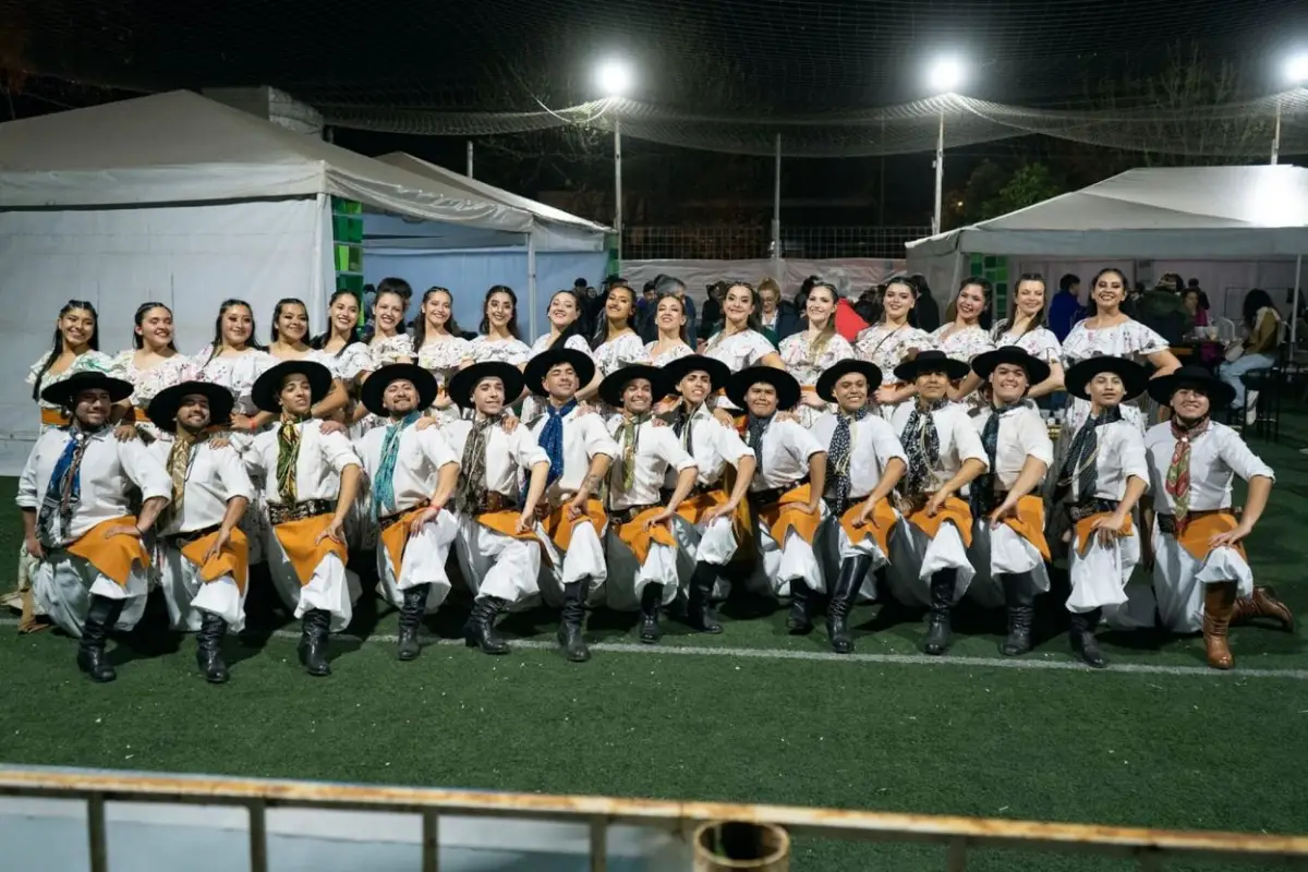 BALLET OFICIAL. Embrujo de mi Tierra participa en numerosos festivales.