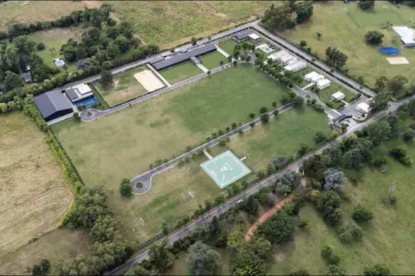 Hallaron más de 50 autos de lujo en un allanamiento clave de la causa que investiga vínculos entre la AFA y Sur Finanzas