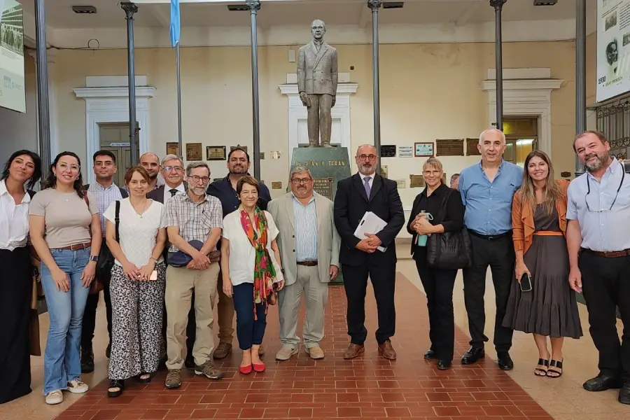 La Provincia, la UNT y la SAT trabajaron juntos para cuidar a El Cadillal