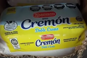 Alerta sanitaria: detectan listeria en un queso de una marca muy reconocida y suspenden su producción