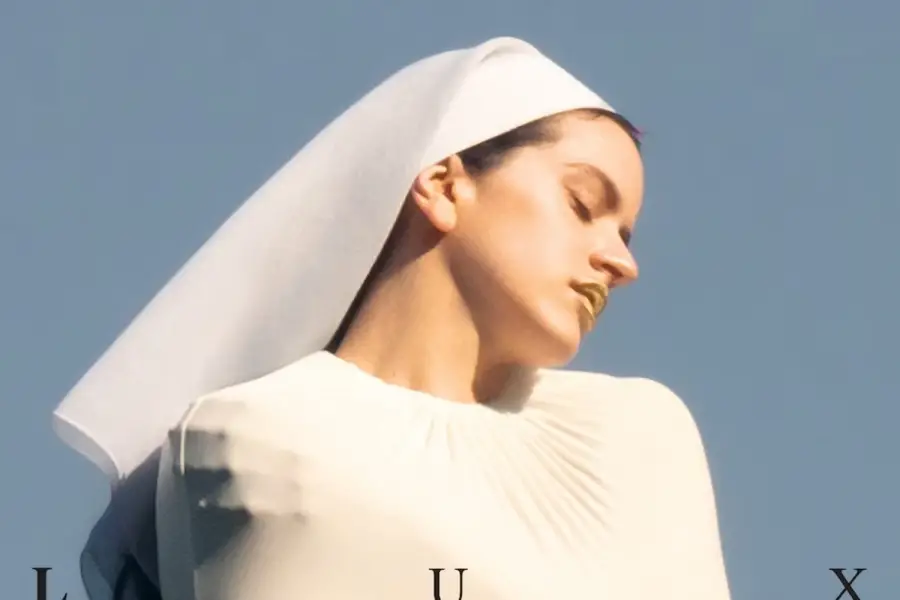 Portada del último álbum de Rosalia.