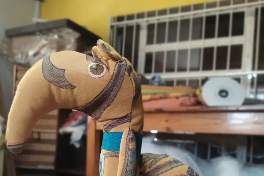 JUGAR Y APRENDER. Maggi fabrica toda clase de animales silvestres.