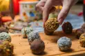 Postre saludable para Navidad: las 10 ideas de trufas proteicas de una nutricionista