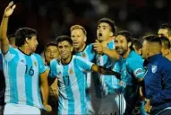 Leonel Di Plácido y el tesoro de la Hazaña de Quito: la historia detrás de una camiseta única